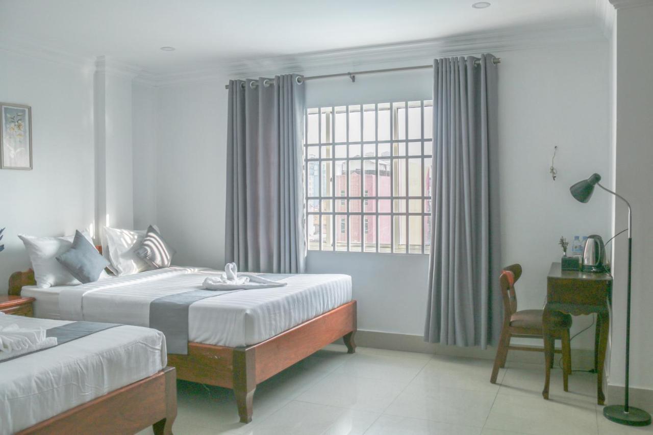 White Corner Hotel Phnom Penh Esterno foto